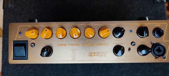 Suche Markbass LM Tube oder Tecamp Puma oder Black Jag ab 500 Watt / 4 Ohm