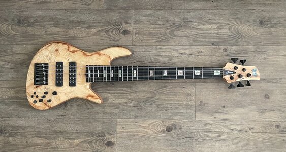 Fodera Emperor Deluxe Chestnut Burl