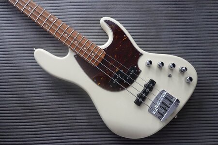 Mayones Jabba 422 PJ (2019)