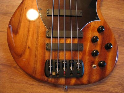 Suche Clover Apeiron 5er oder Avenger 5er oder Sandberg Cali 5er je nicht über 4,5 kg