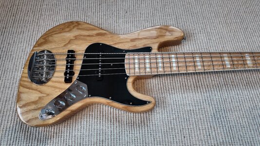 Lakland Joe Osborn / 5560 USA 5 Saiter Bass