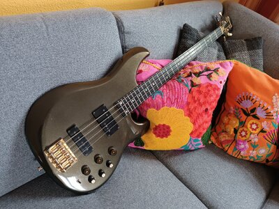 Ibanez Musician MC924 1983 in black metallic