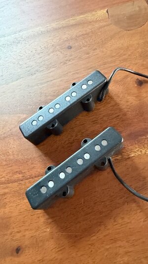 Häussel Jazz Bass Pickups JB-Neck und JB-Bridge