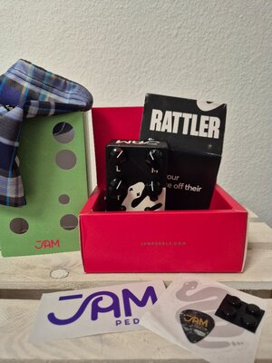 JAM Pedals Rattler Bass mit NOS LM308N