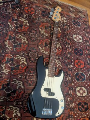 Squier P-Bass