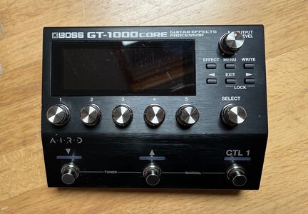 Boss GT1000 Core & Boss FS-7 Doppelfußschalter
