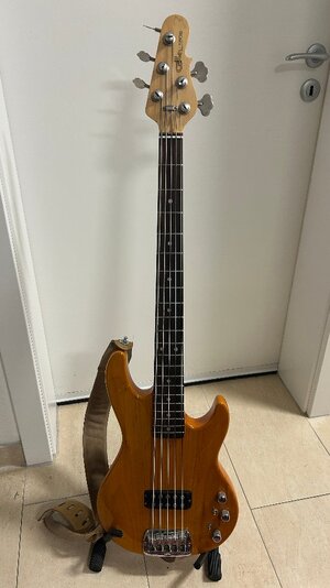 G&L L-1505