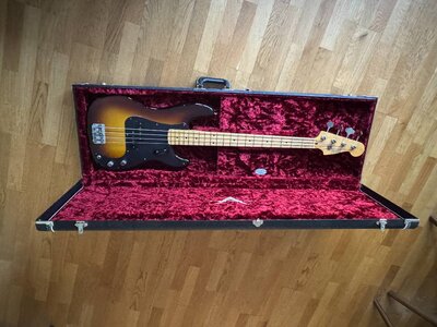 Fender CS P-Bass 58 Ltd JRN_01.jpg