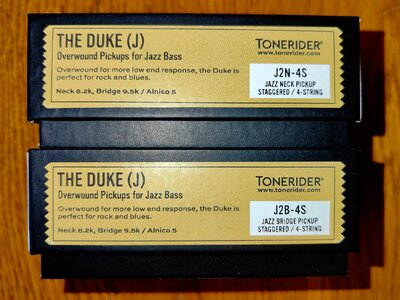 ToneRider The Duke J2 Set mit gestaffelten AlNiCo 5 Polstücken, neuwertig