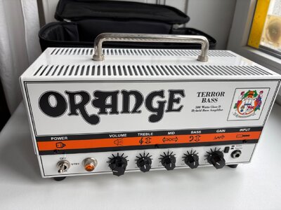 Orange Terror Bass 500