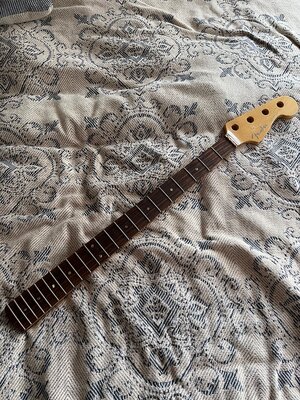 Fender American Deluxe P Bass Neck USA (2004)
