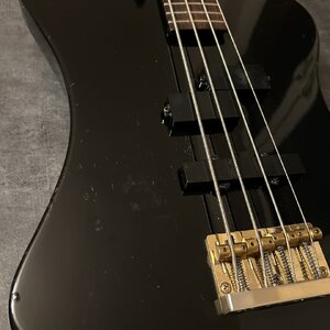 Fernandes MV-65NS Nikki Sixx Japan Spectorbird | Bassic.de