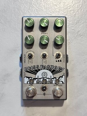 Chase Bliss Bliss Factory