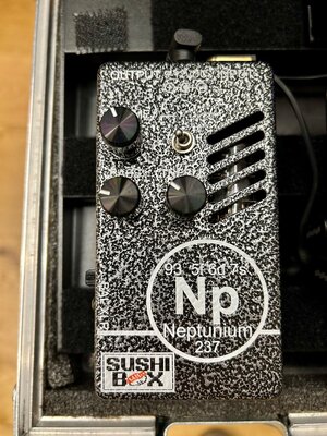 Sushi box FX Neptunium Noble preamp Clone