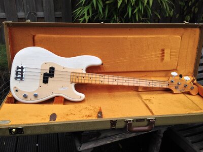 Fender CS P-Bass