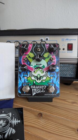 Cosmodio Instruments Gravity Well Tremolo/Fuzz