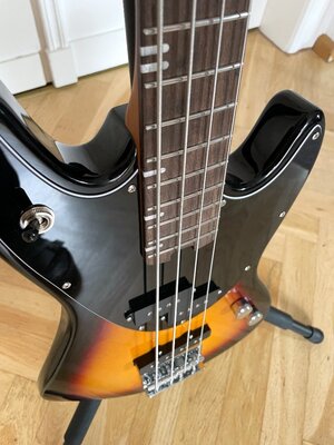 Hartwood Shortscale Bass - Top Verarbeitung und Sound!