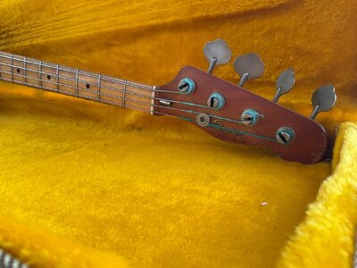 SUCHE : Fender Telecaster Bass bridge Precision 51