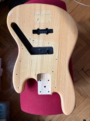 Jazz Bass Body, natural