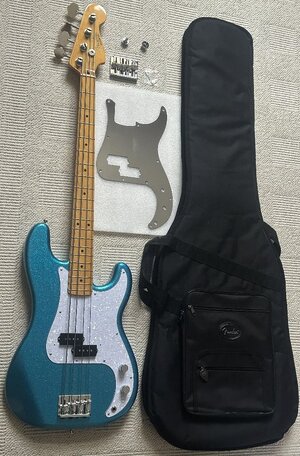 Fender Steve Harris Precision Bass, Royal Blue Metallic, Pickguard und Brücke getauscht