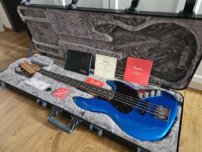 Fender American Ultra Jazz Bass II Noble Blue