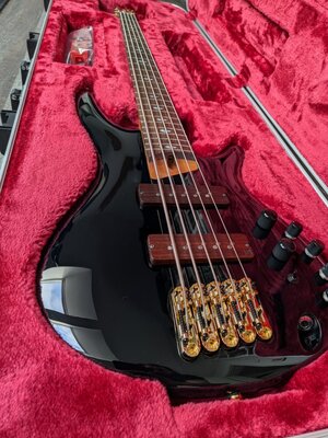 Ibanez Soundgear Prestige SR3505-BK · E-Bass · 3,7 kg