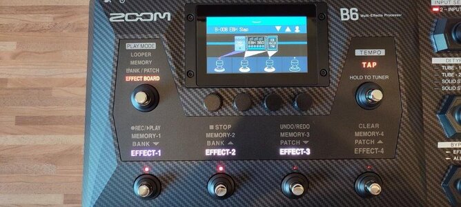 Zoom B6 – Multieffektgerät speziell für die Belange am Bass Jetzt inkl.Versand !