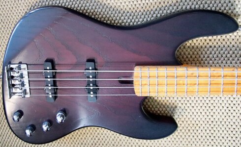 ⭐️ Boerjes JB 4 Custom Jazz Bass - mit Sandberg Gigbag - VB 1633€