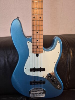 Lakland Joe Osborn (Made in Korea)