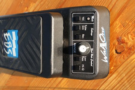 Wah-Tausch? EBS Wah One Pedal gg Autowah Boss AW-3
