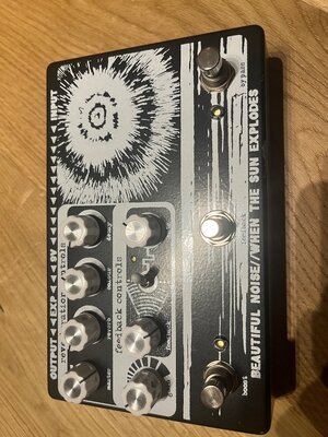 Beautiful Noise - When the sun explodes - Reverb