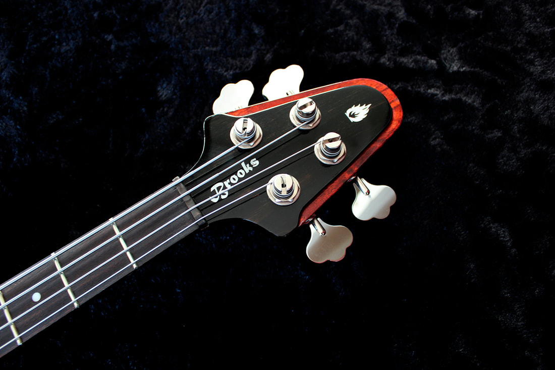 brooks-thundervee-headstock-1500_orig.jpg