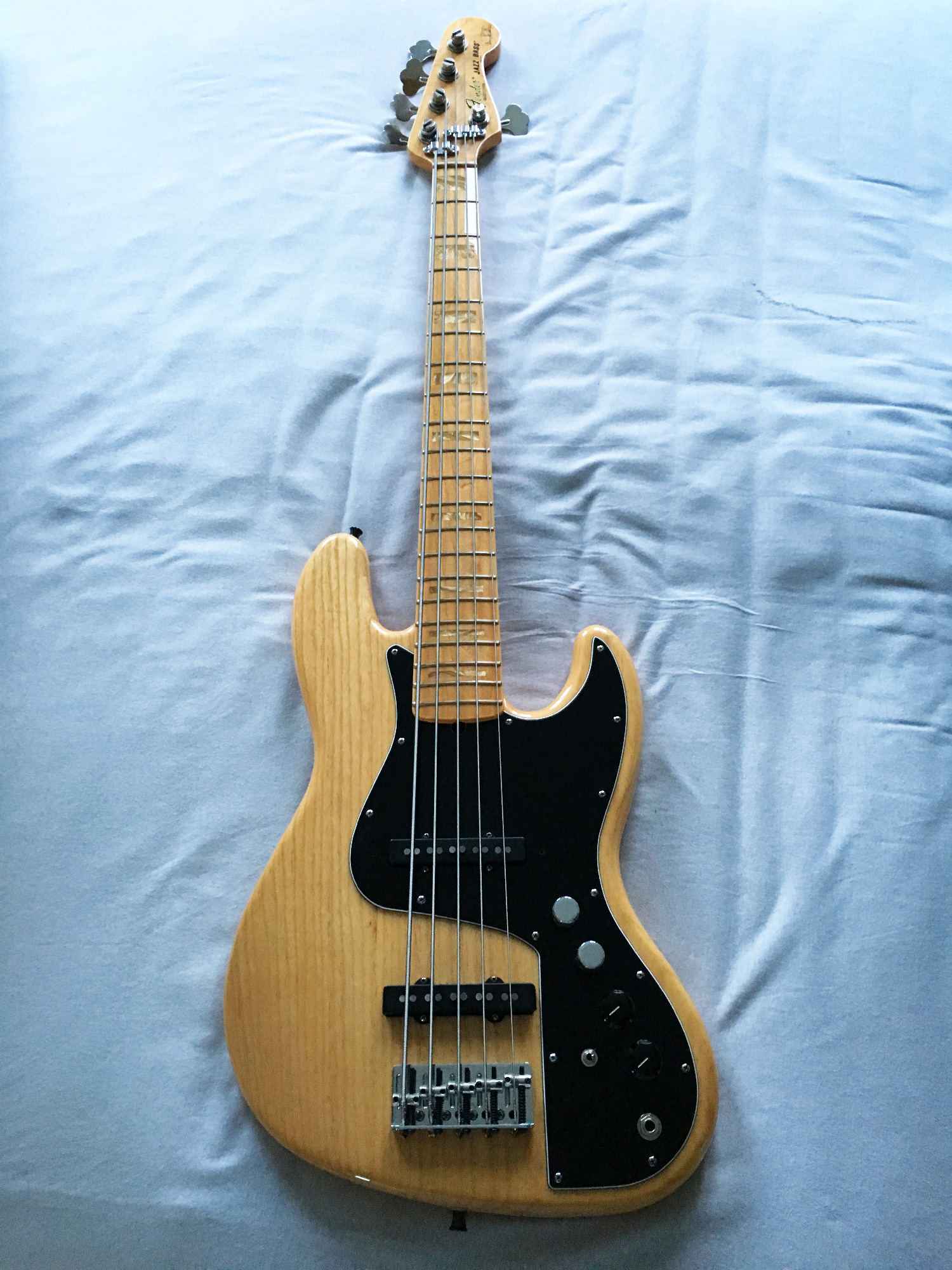 20160403_Fender_MM5_USA_front.jpg