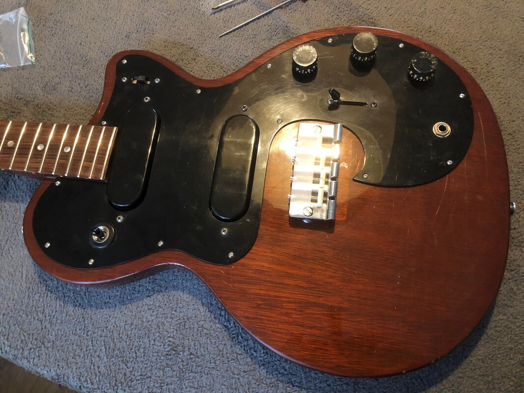 lp-proto-pickguard-installed_orig.jpeg