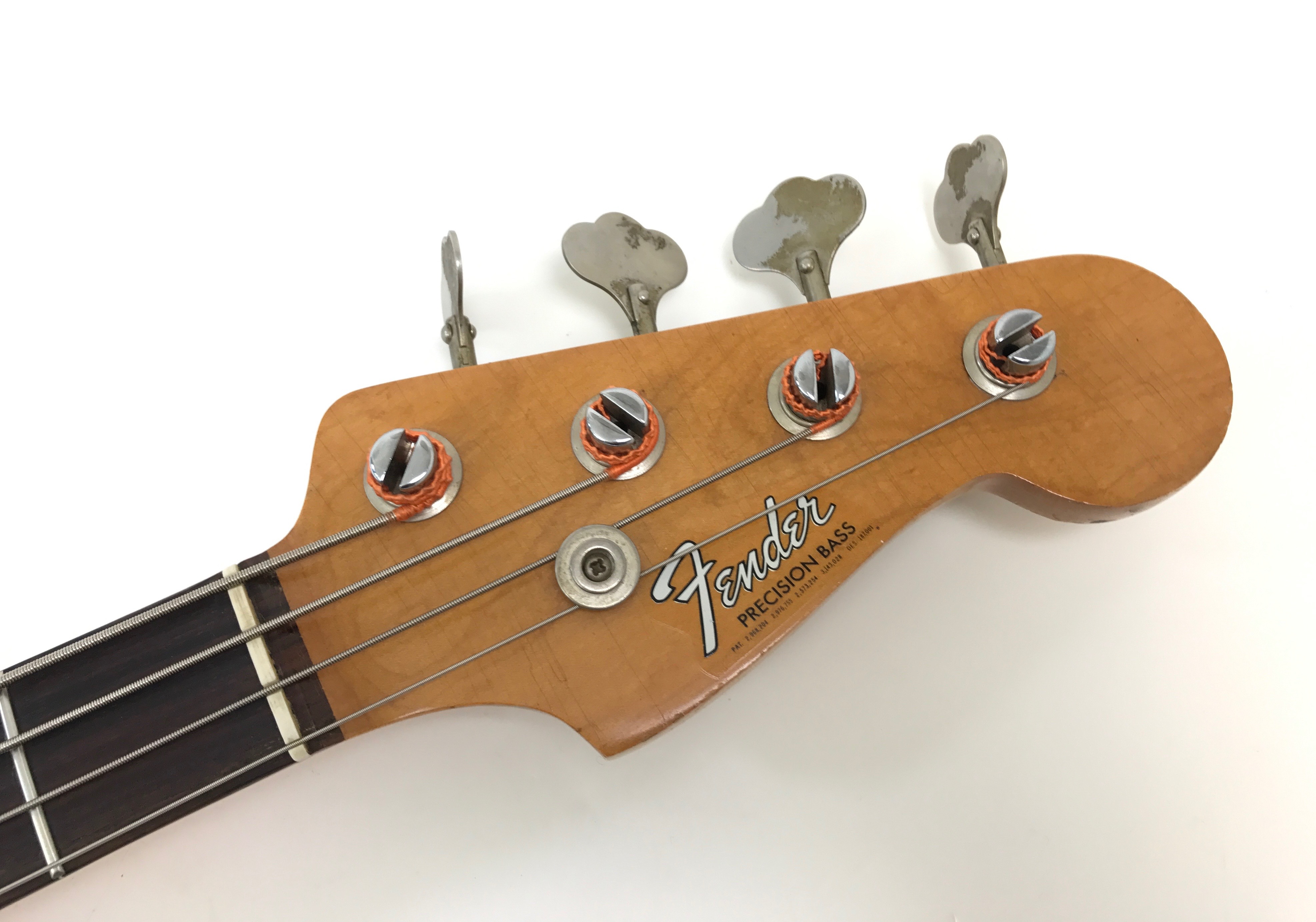 fender-precision-bass-1966-1987894.jpg