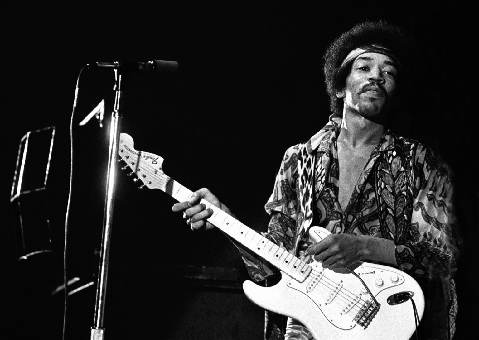 o-jimi-hendrix-facebook.jpg