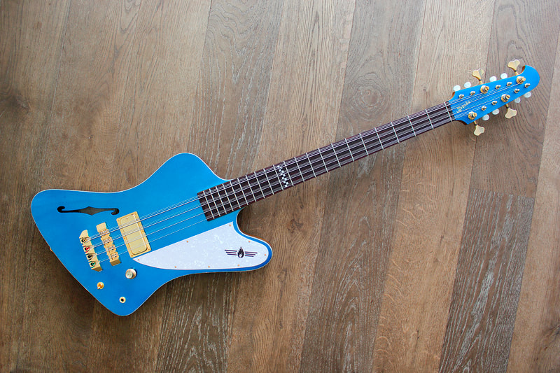 www.brooksbassguitars.com