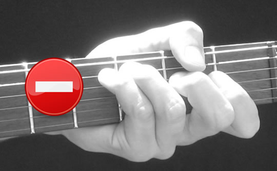 gitarre-haltung-02.jpg