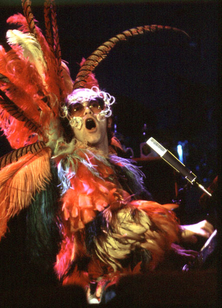 elton-john-z04.jpg