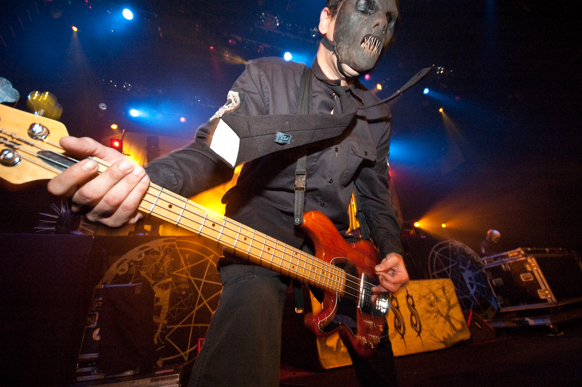 Paul_Gray_of_Slipknot_in_2005.jpg