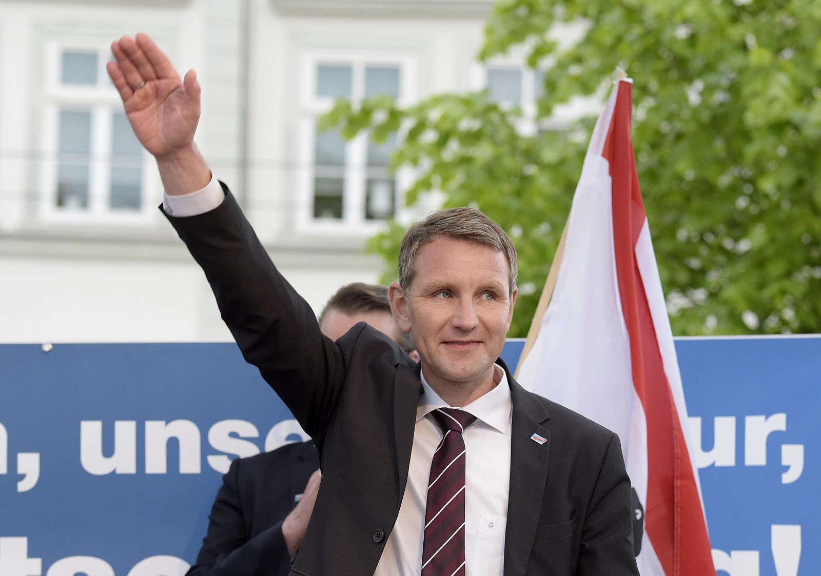 www.der-postillon.com
