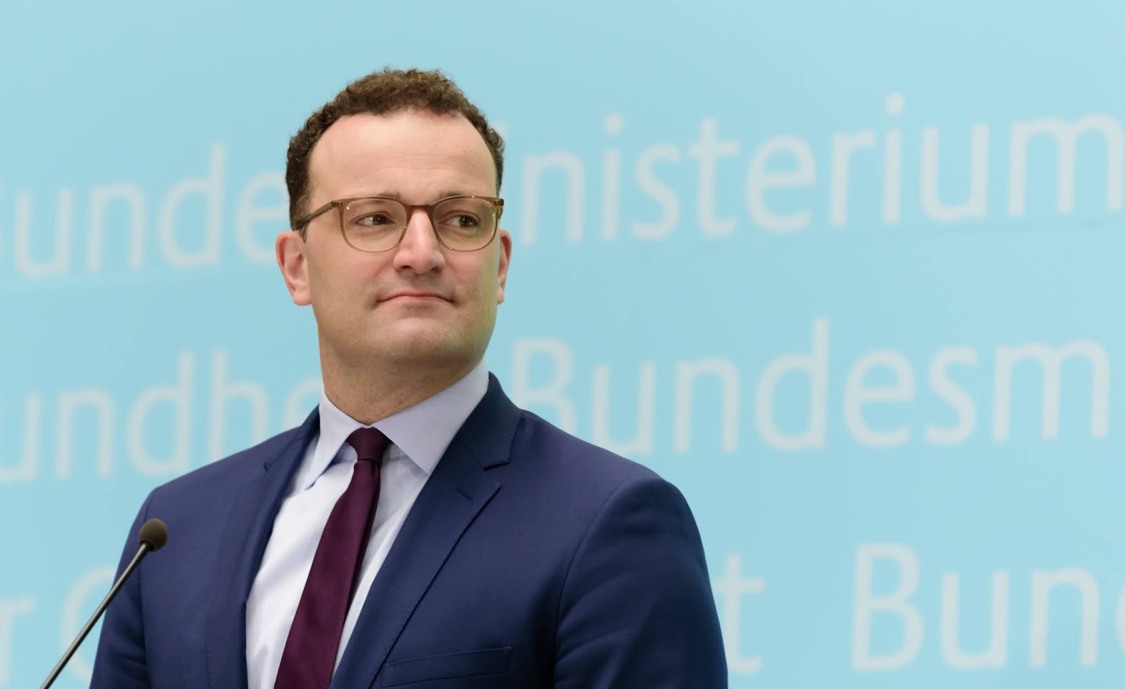 www.der-postillon.com