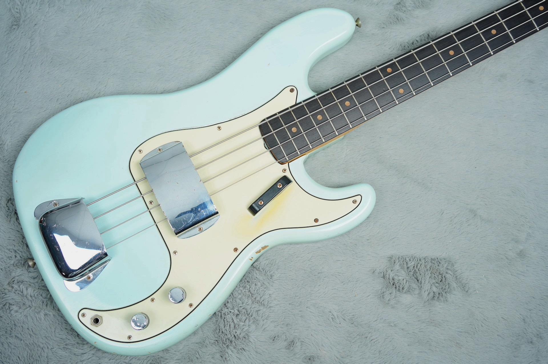 www.atbguitars.com
