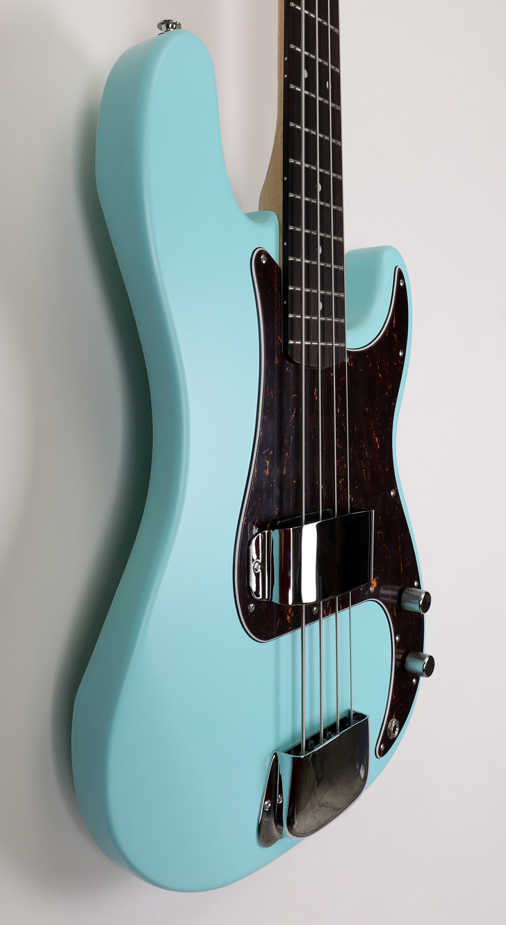 www.tribeguitars.store
