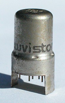 220px-6DS4NuvistorVacuumTube.jpg