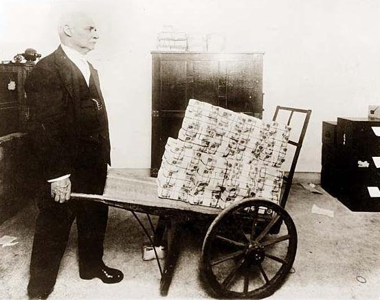 hyper-inflation-allemagne-1923-1.jpg
